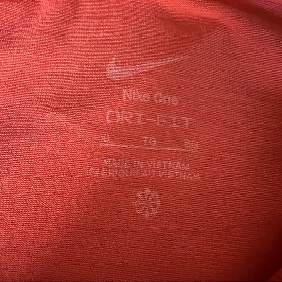 Nike Dri-Fit Crop Top Womens - Picture 4 of 5